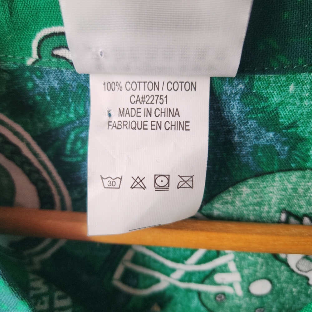 Saskatchewan Roughriders Button Up Shirt CFL Football Youth XL - Picture 6 of 8